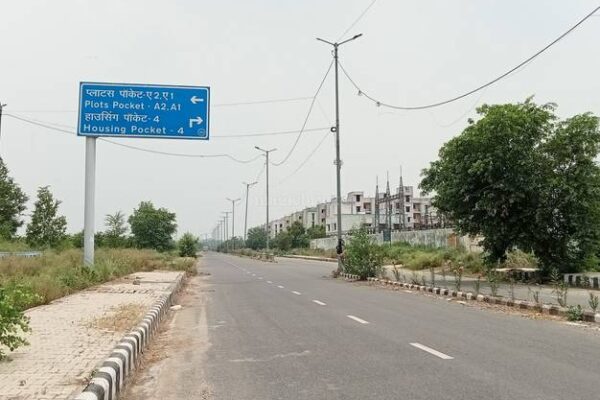 सेक्टर 34 रोहिणी प्लॉट्स