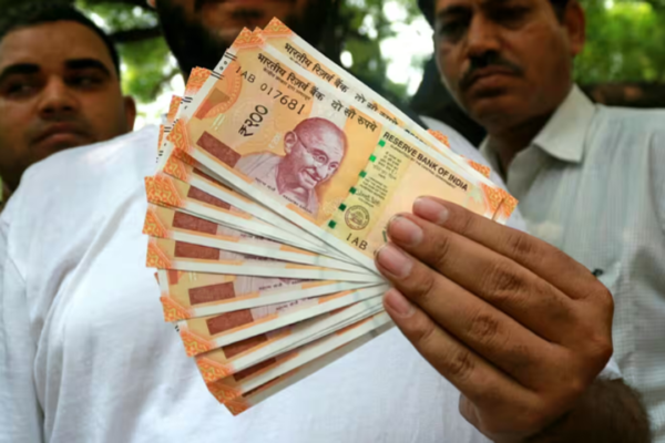 1 करोड़ सालाना कमाने वाले भारतीय